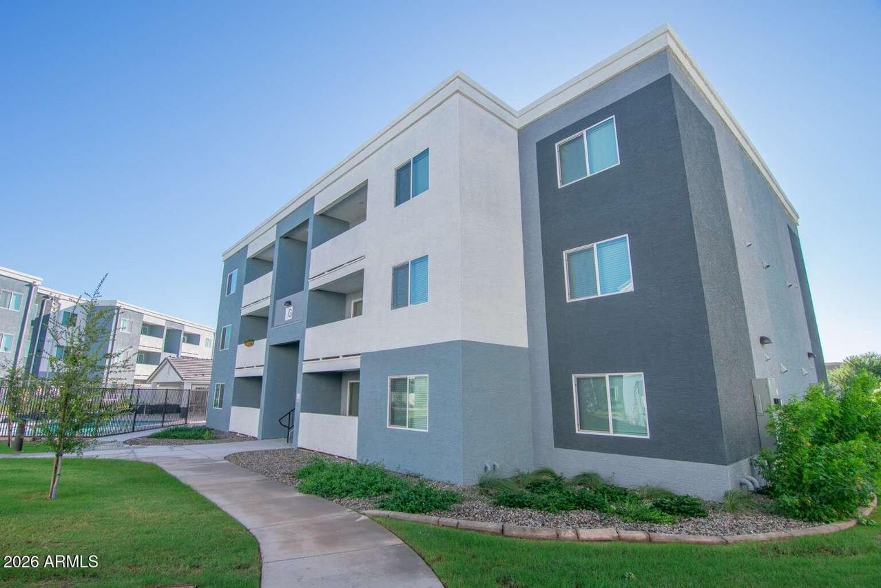 12925 W Greenway Rd., El Mirage, AZ 85335