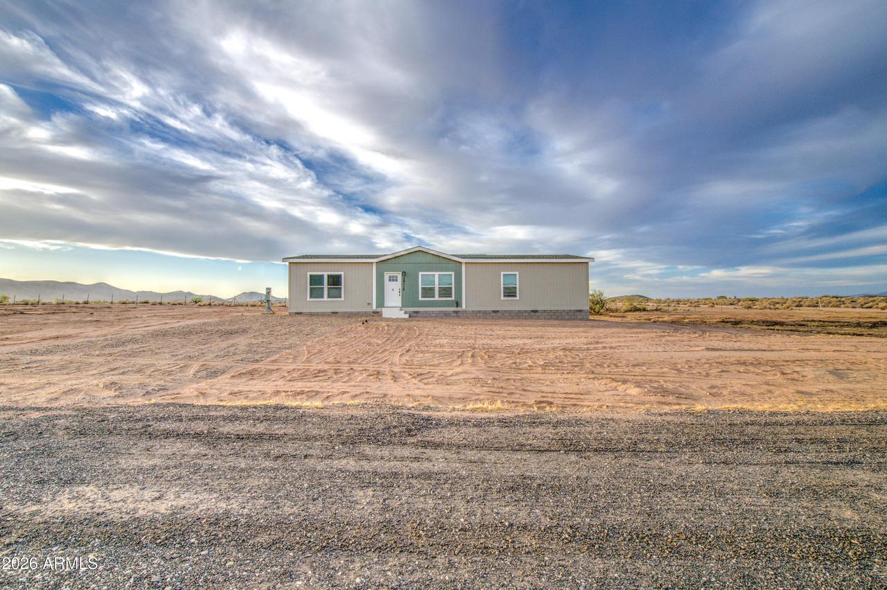 39112 W Maldonado Rd., Tonopah, AZ 85354