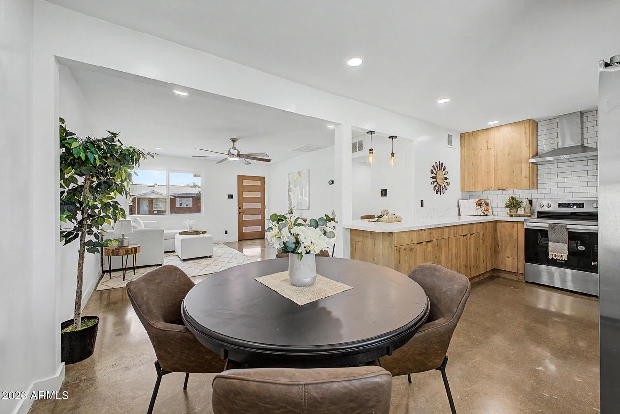 2130 W Weldon Ave., Phoenix, AZ 85015