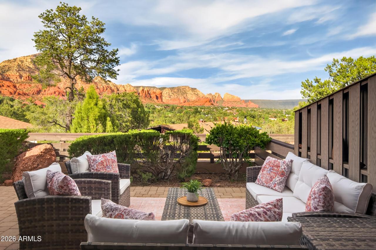 100 Calle Del Oeste, Sedona, AZ 86336