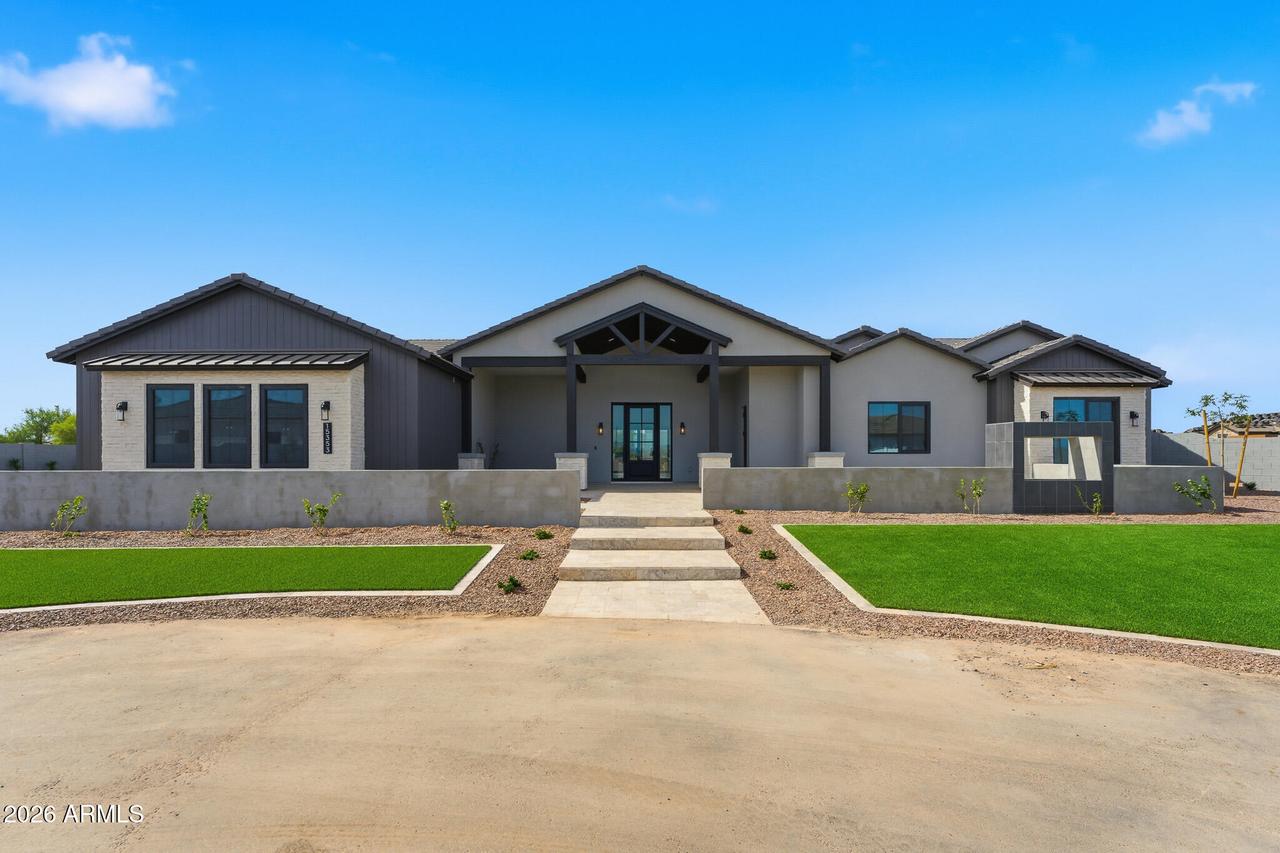 15353 S 229th Ter., Mesa, AZ 85212