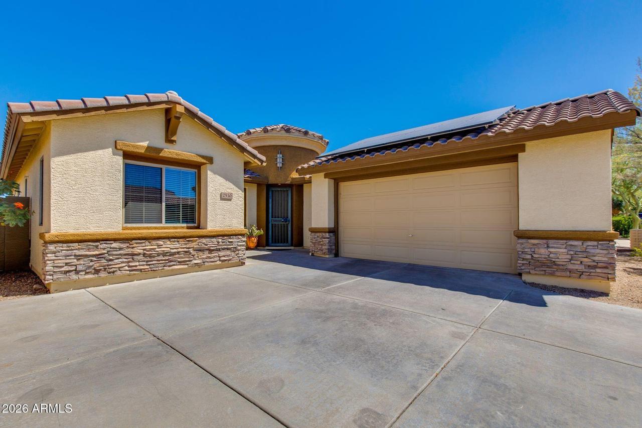 2510 W Coyote Creek Dr., Phoenix, AZ 85086