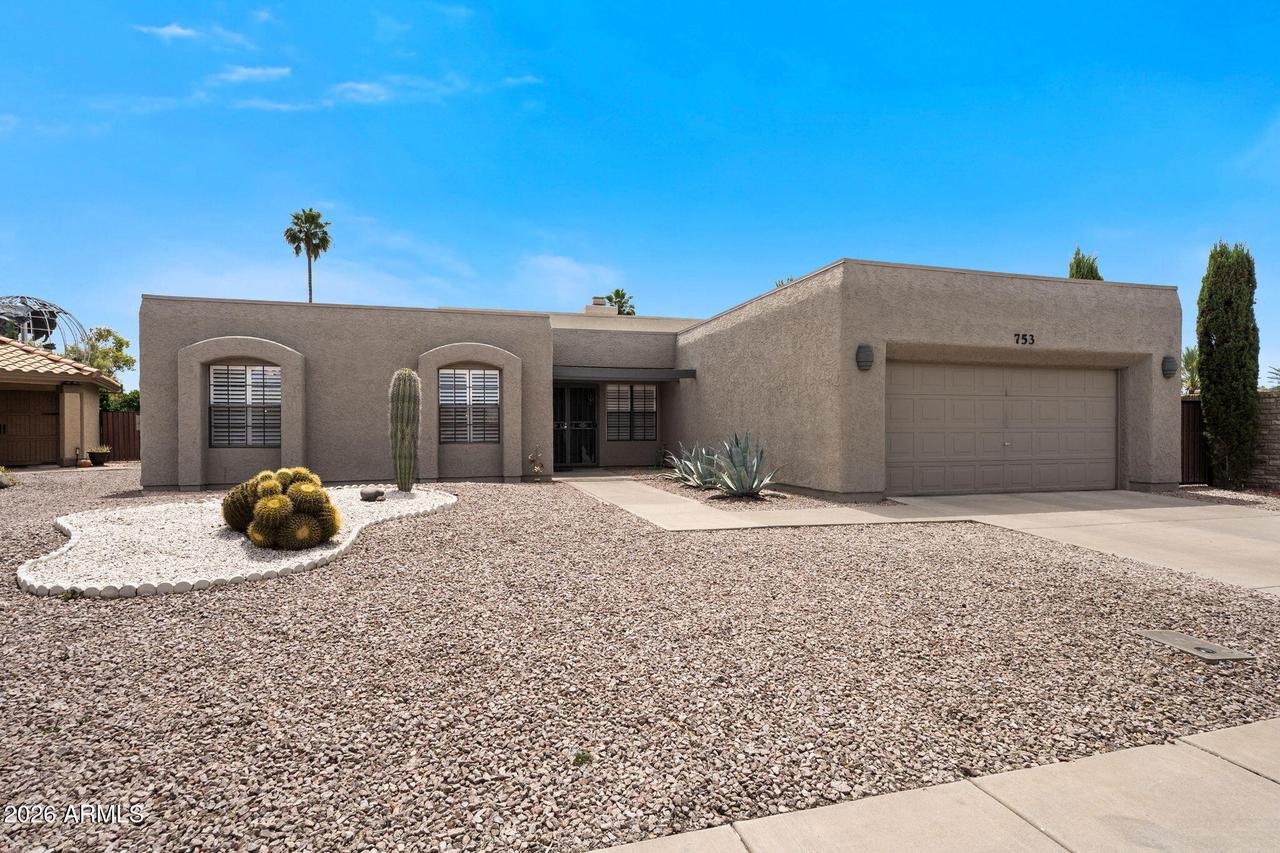 753 Leisure World, Mesa, AZ 85206