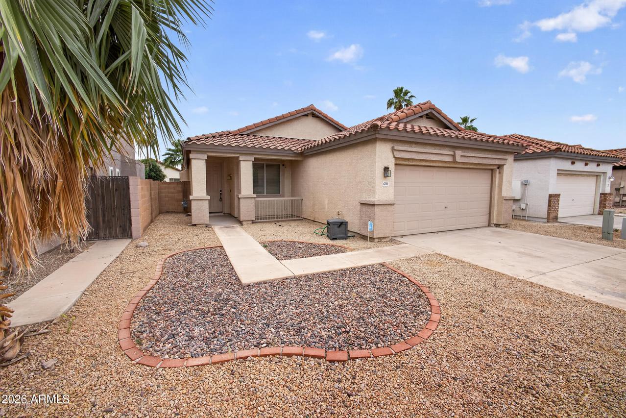 6703 W Linda Ln., Chandler, AZ 85226