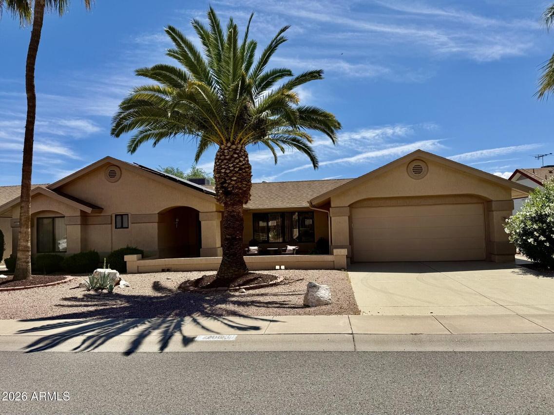 20031 N Trading Post Dr., Sun City West, AZ 85375