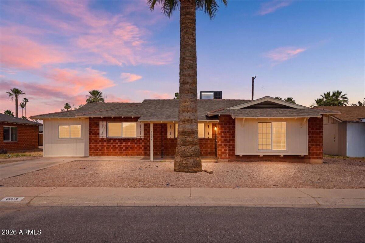 3514 W Marlette Ave., Phoenix, AZ 85019