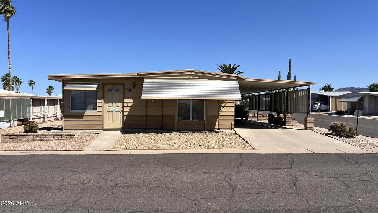 661 S Hawes Rd. #75, Mesa, AZ 85208