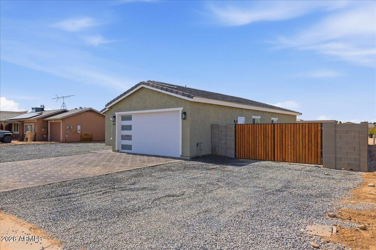 9889 W Heather Dr., Arizona City, AZ 85123