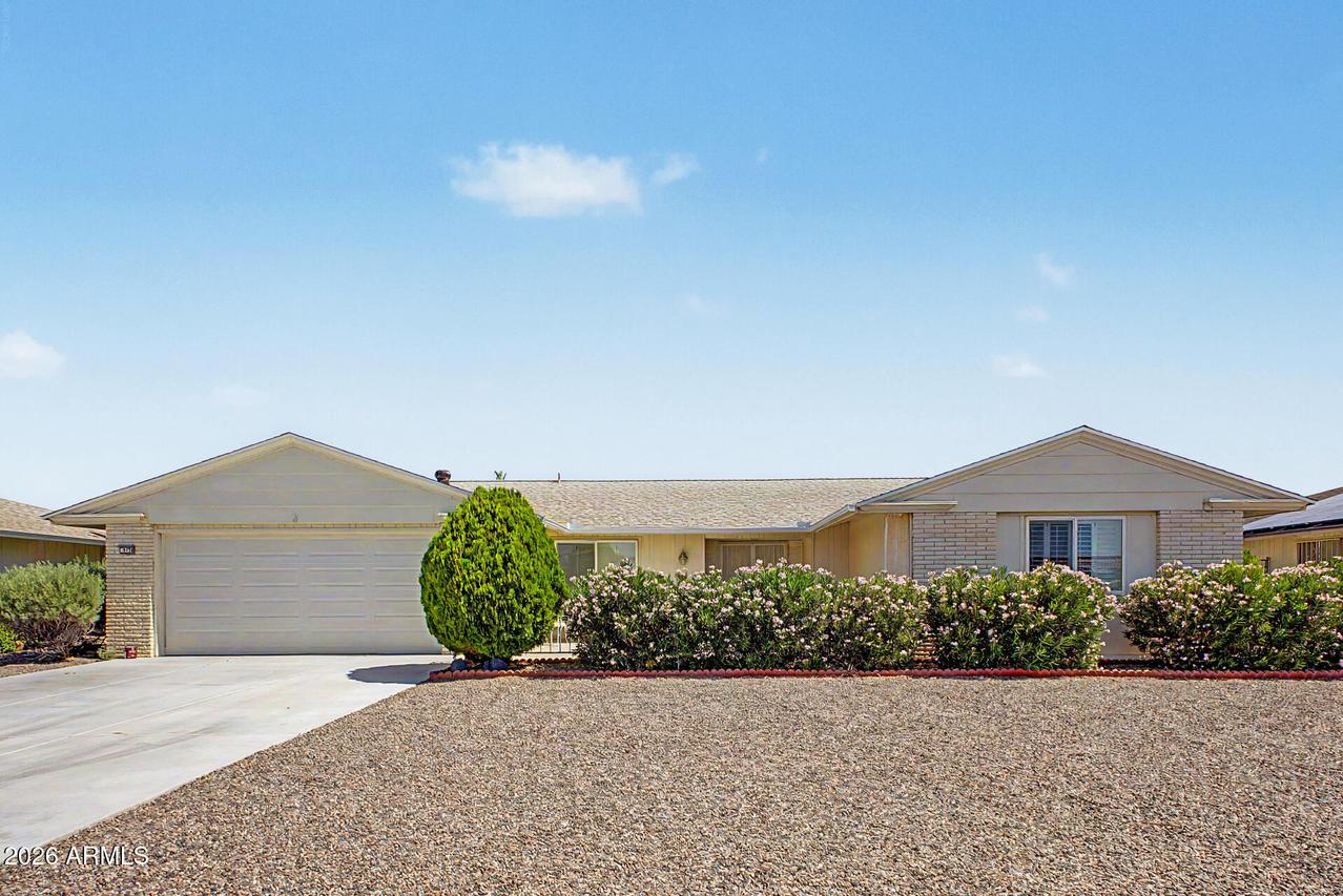9726 W Hutton Dr., Sun City, AZ 85351