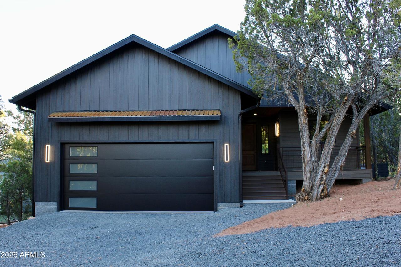 2235 Par Pl., Overgaard, AZ 85933