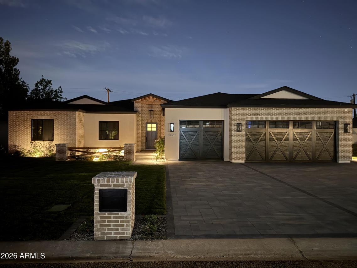 3441 E Hazelwood St., Phoenix, AZ 85018