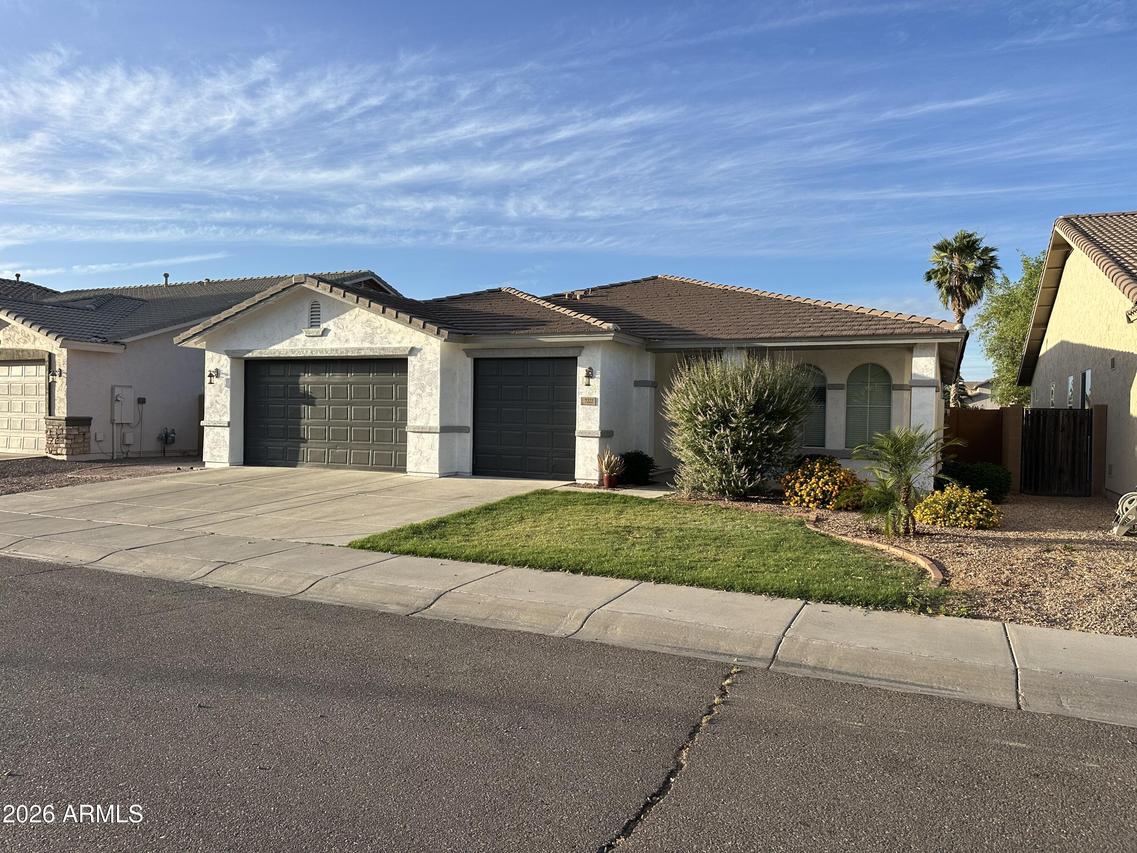 7222 W Ellis St., Laveen, AZ 85339