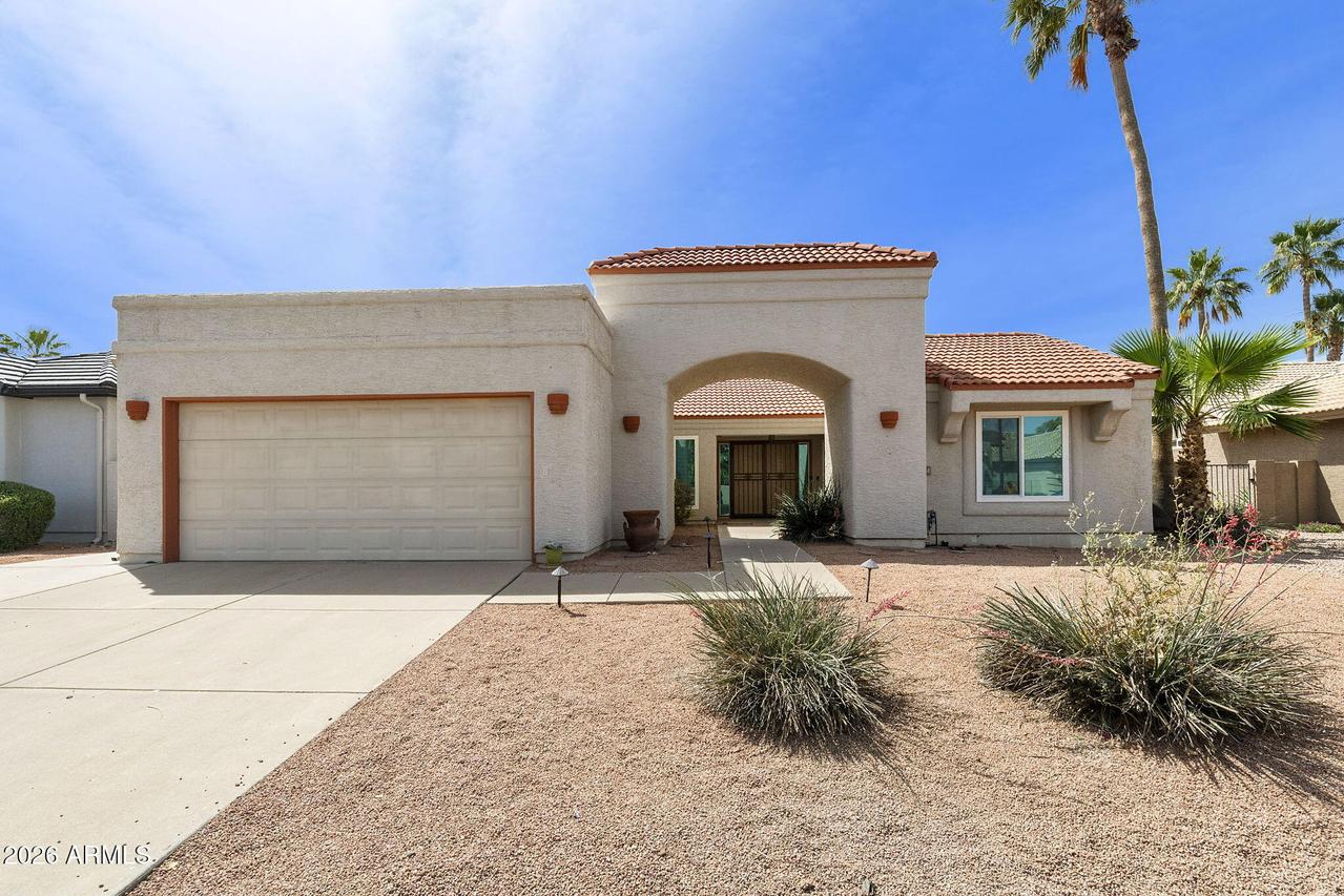 10839 E Sunnydale Dr., Sun Lakes, AZ 85248