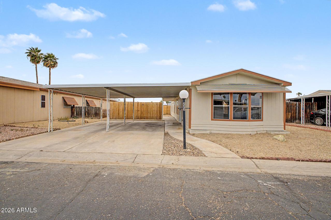 10951 N 91st Ave. #223, Peoria, AZ 85345