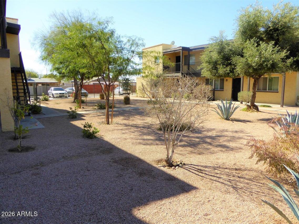 819 W Ray Rd., Chandler, AZ 85225