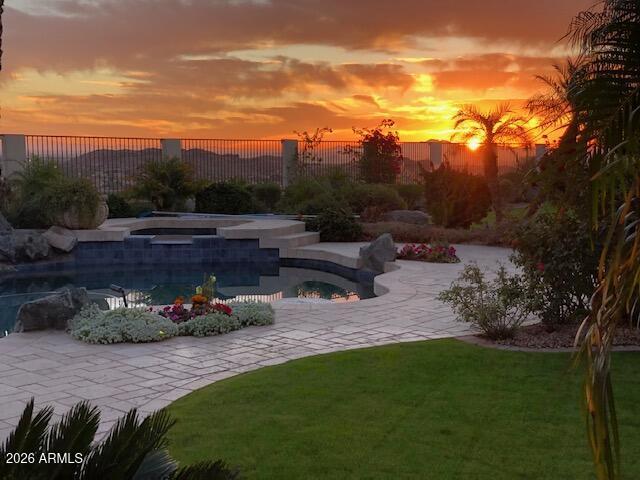 15645 S 7th St., Phoenix, AZ 85048