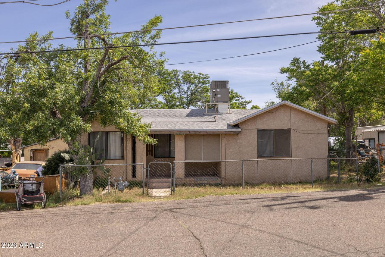 5499 S Glendale Ave., Globe, AZ 85501