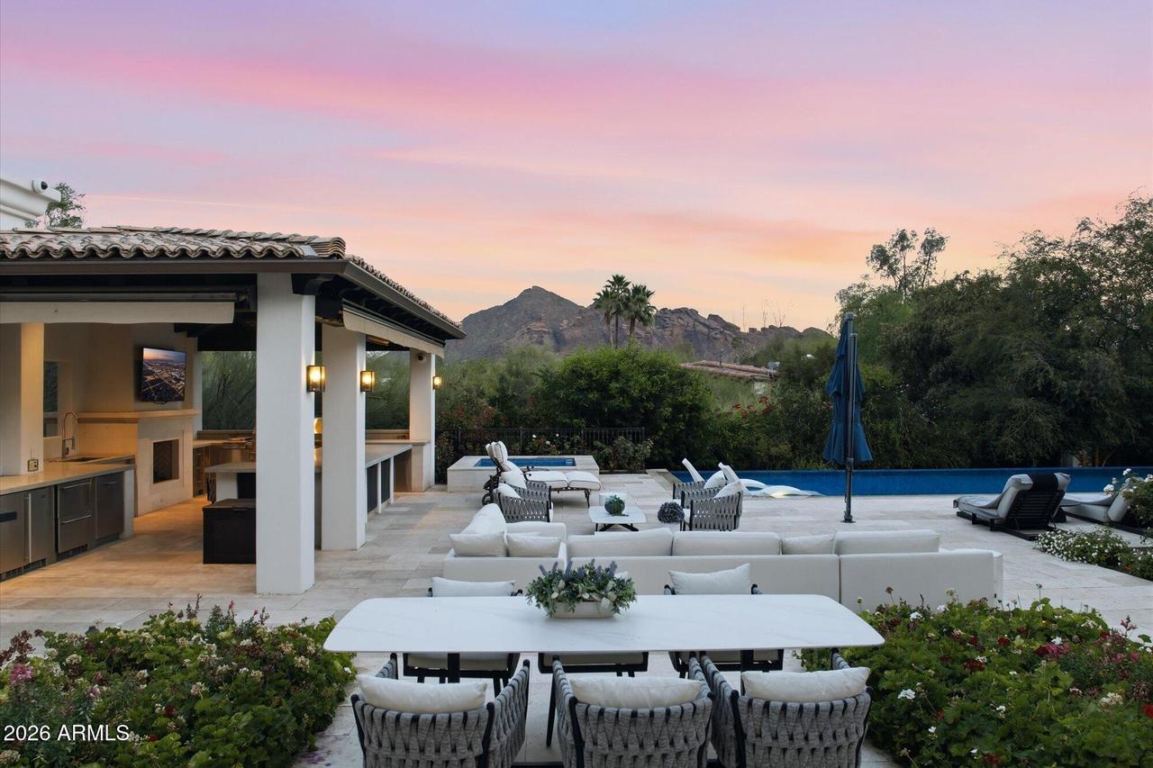6650 N Hillside Dr., Paradise Valley, AZ 85253