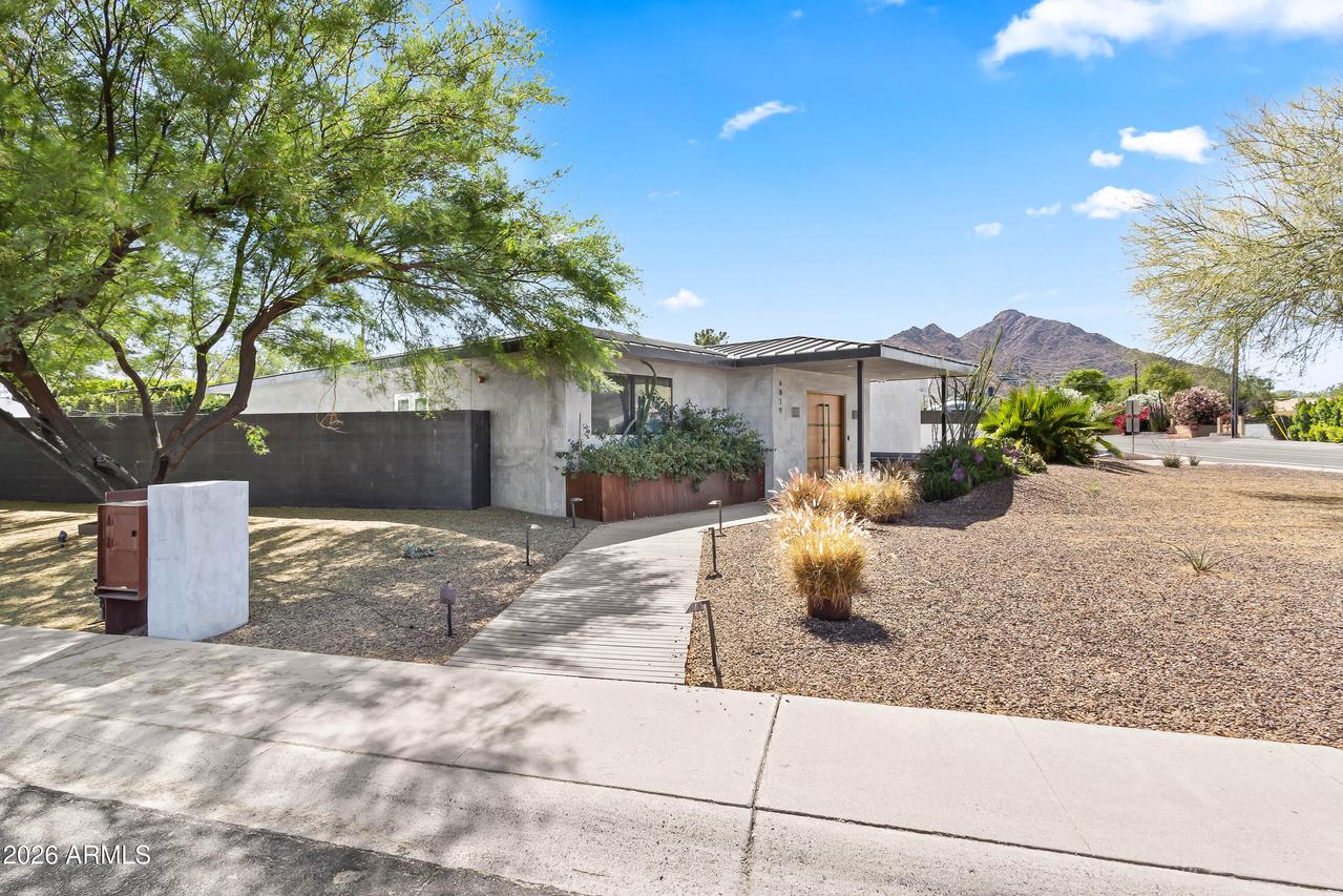 6819 E Chaparral Rd., Paradise Valley, AZ 85253