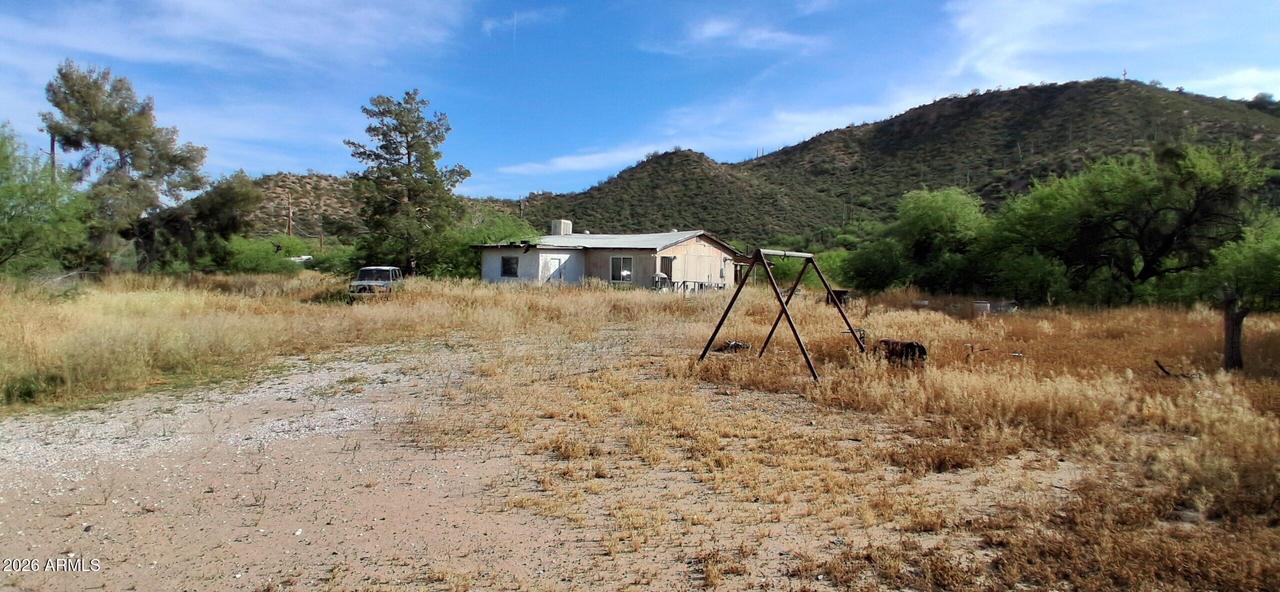 4048 S Cooley Ranch Rd., Winkelman, AZ 85192