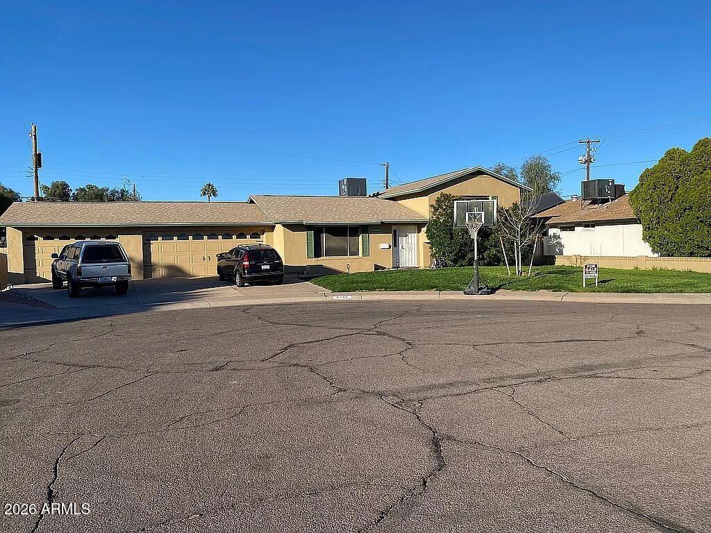 8742 E Berridge Ln., Scottsdale, AZ 85250