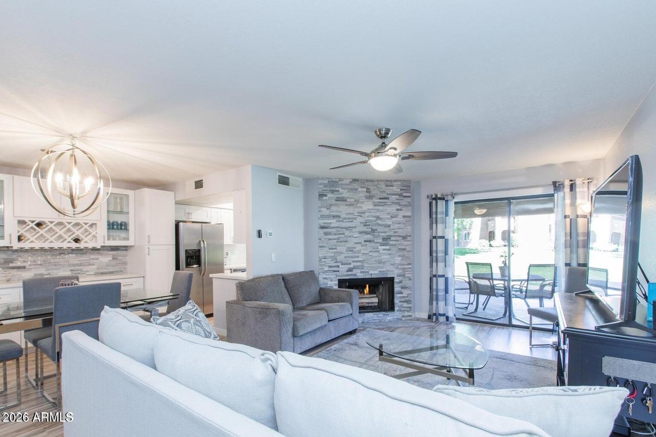 9460 E Mission Ln. #122, Scottsdale, AZ 85258