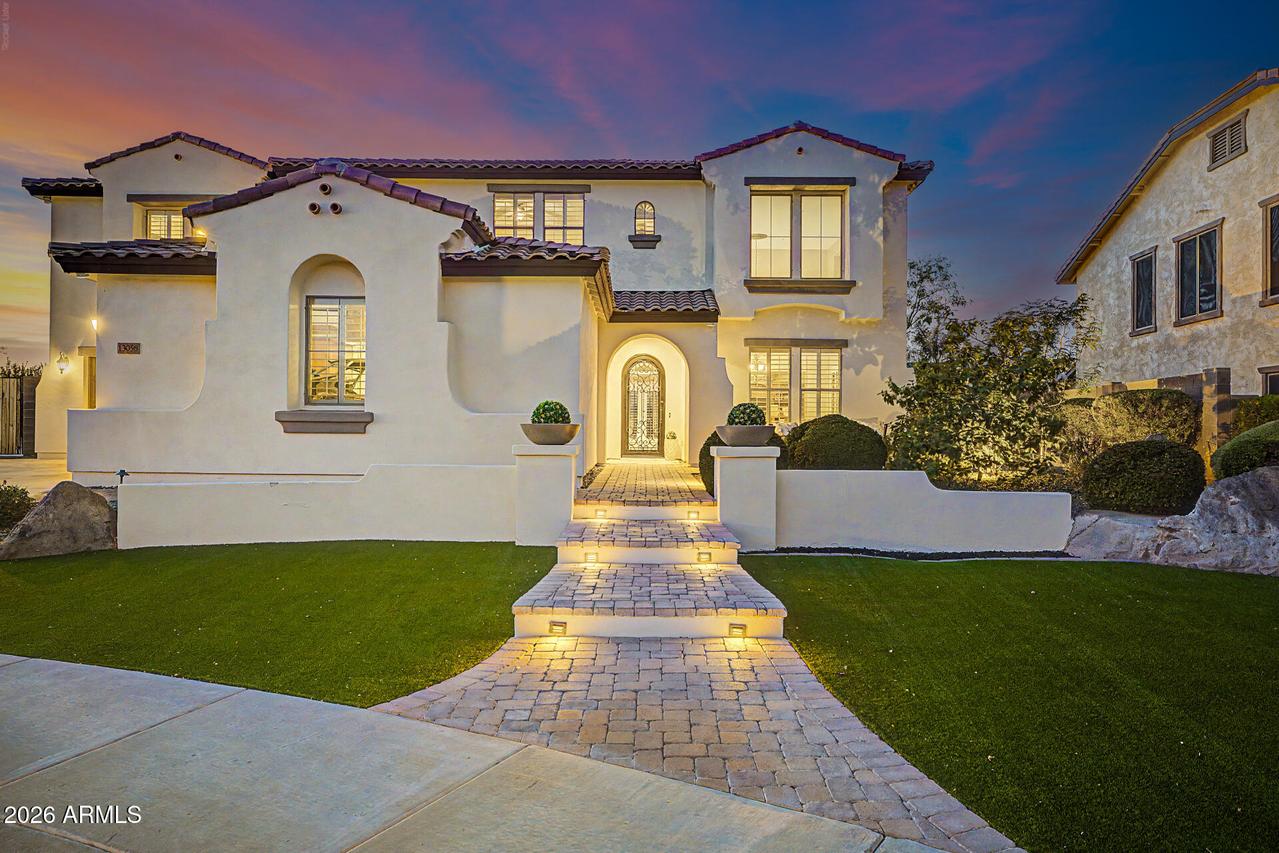 13058 W Lowden Rd., Peoria, AZ 85383