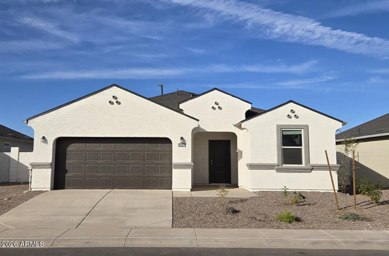 1525 E Currier Dr., Casa Grande, AZ 85122