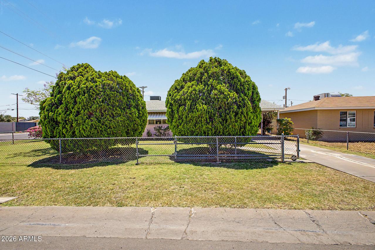 3703 W Lewis Ave., Phoenix, AZ 85009