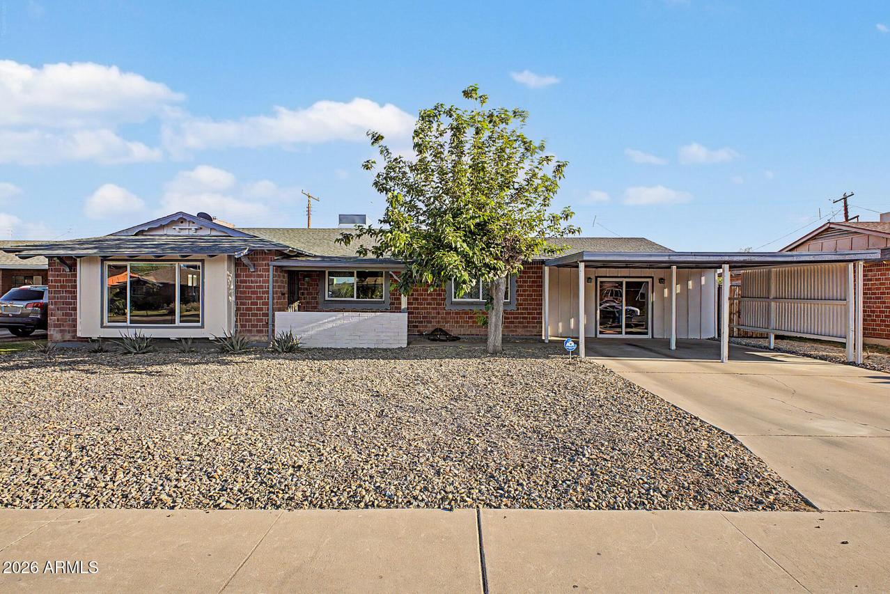 3925 W Krall St., Phoenix, AZ 85019