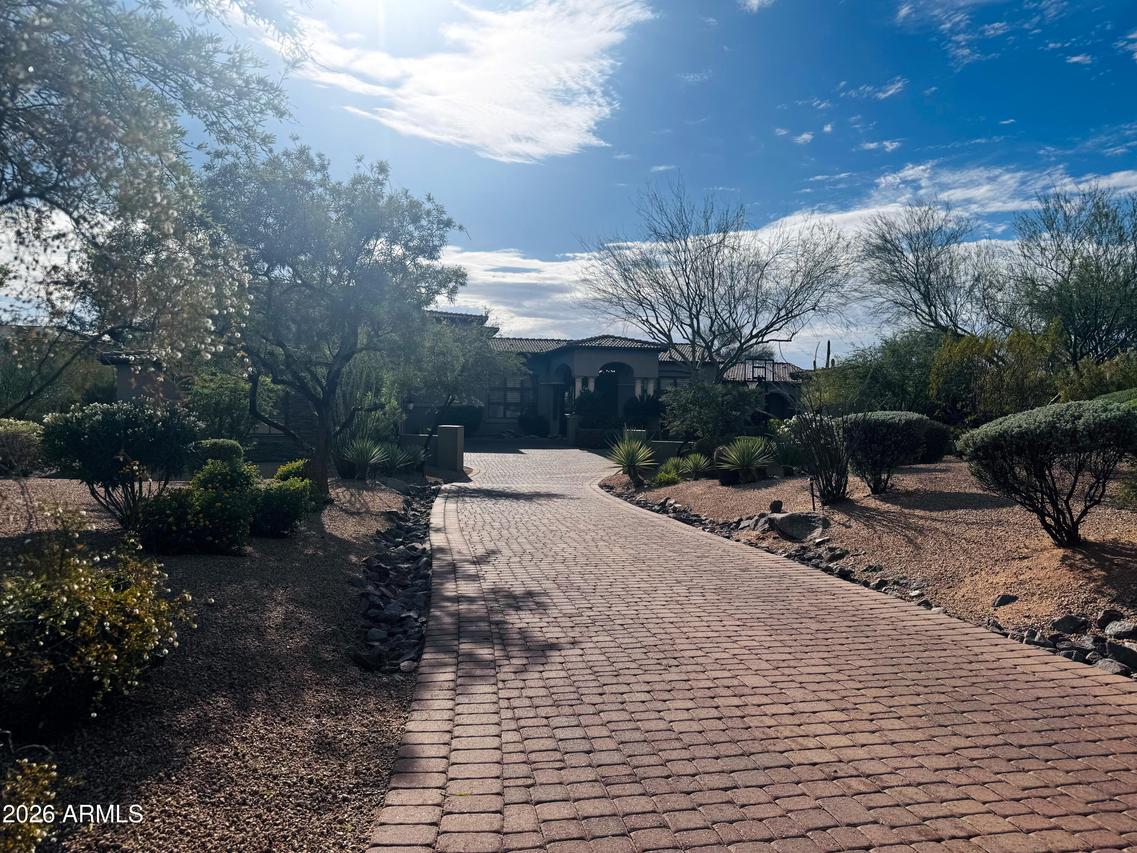 21742 N 81st St., Scottsdale, AZ 85255