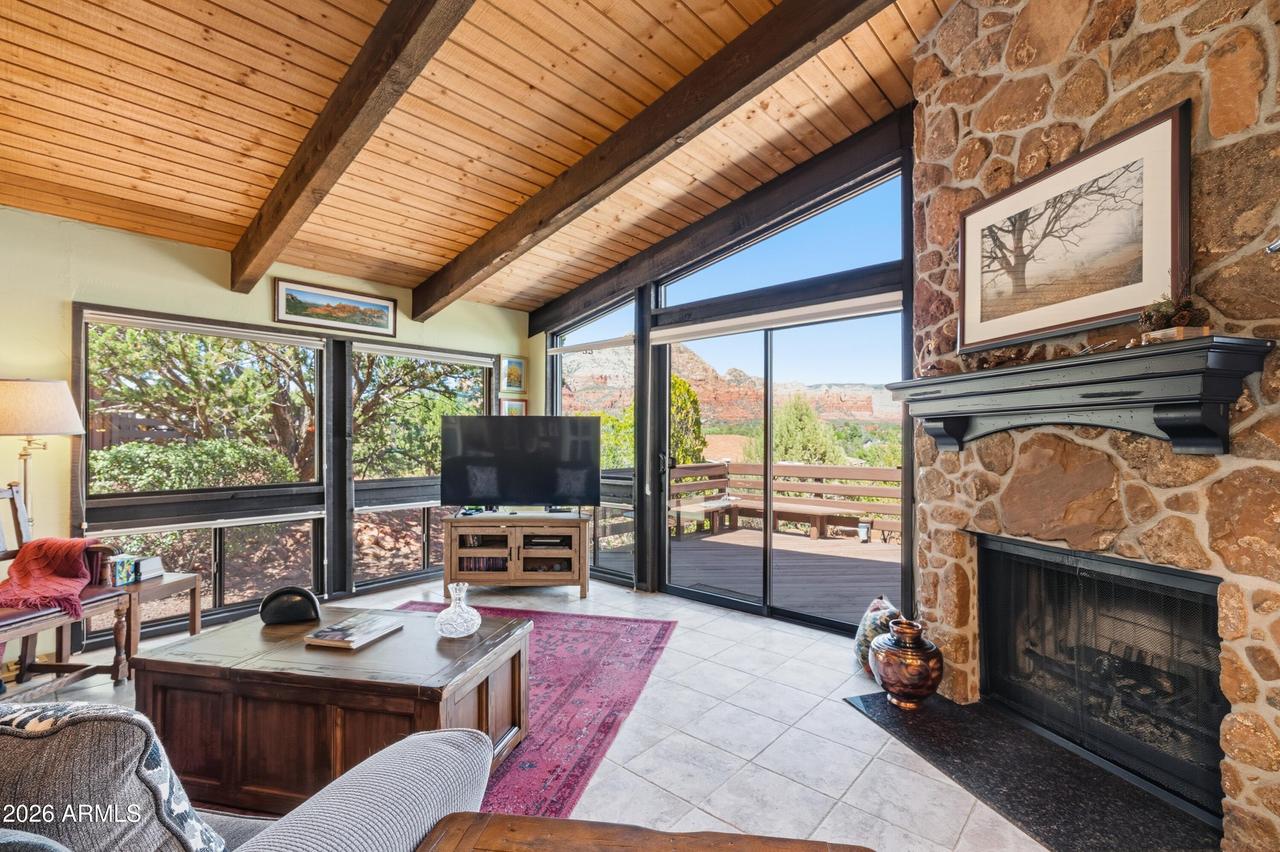 20 Calle Del Oeste, Sedona, AZ 86336
