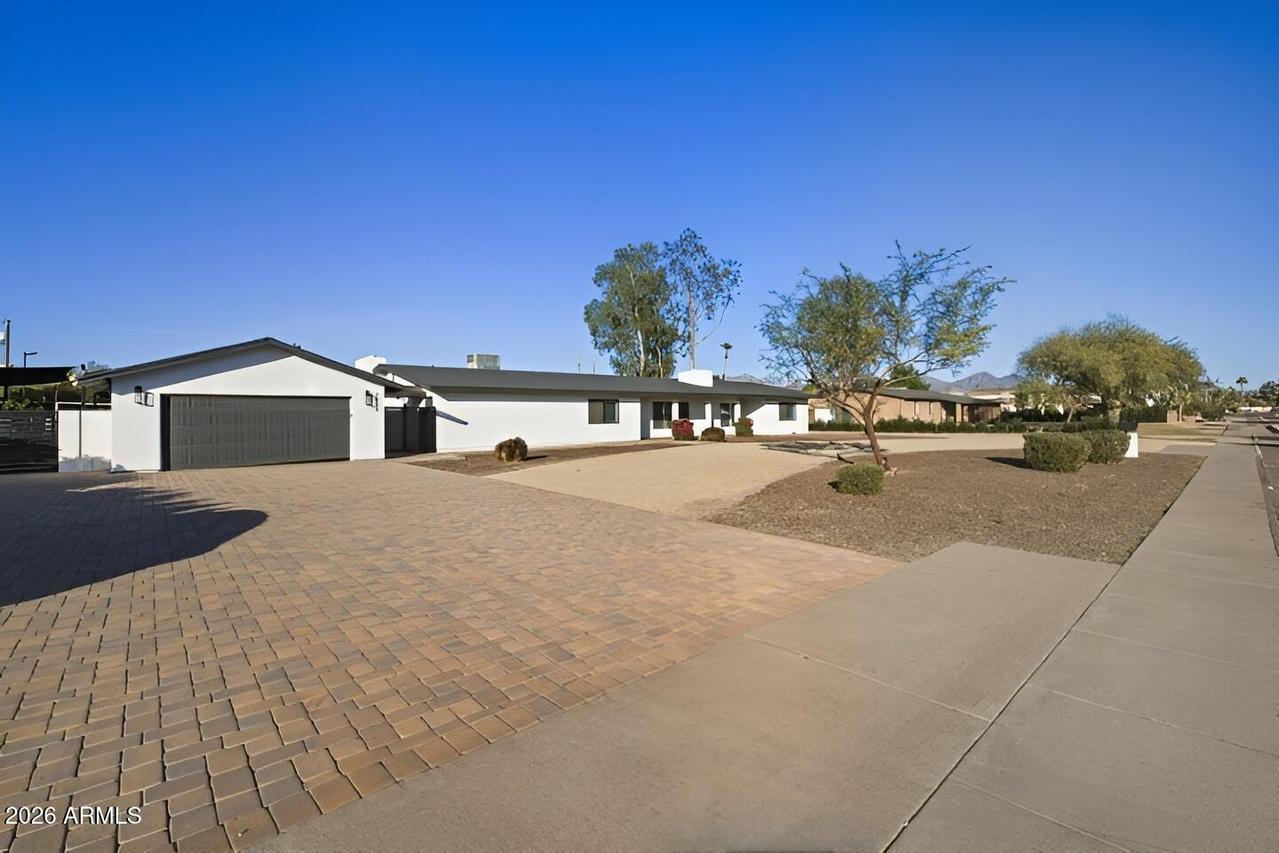 7834 E Sweetwater Ave., Scottsdale, AZ 85260