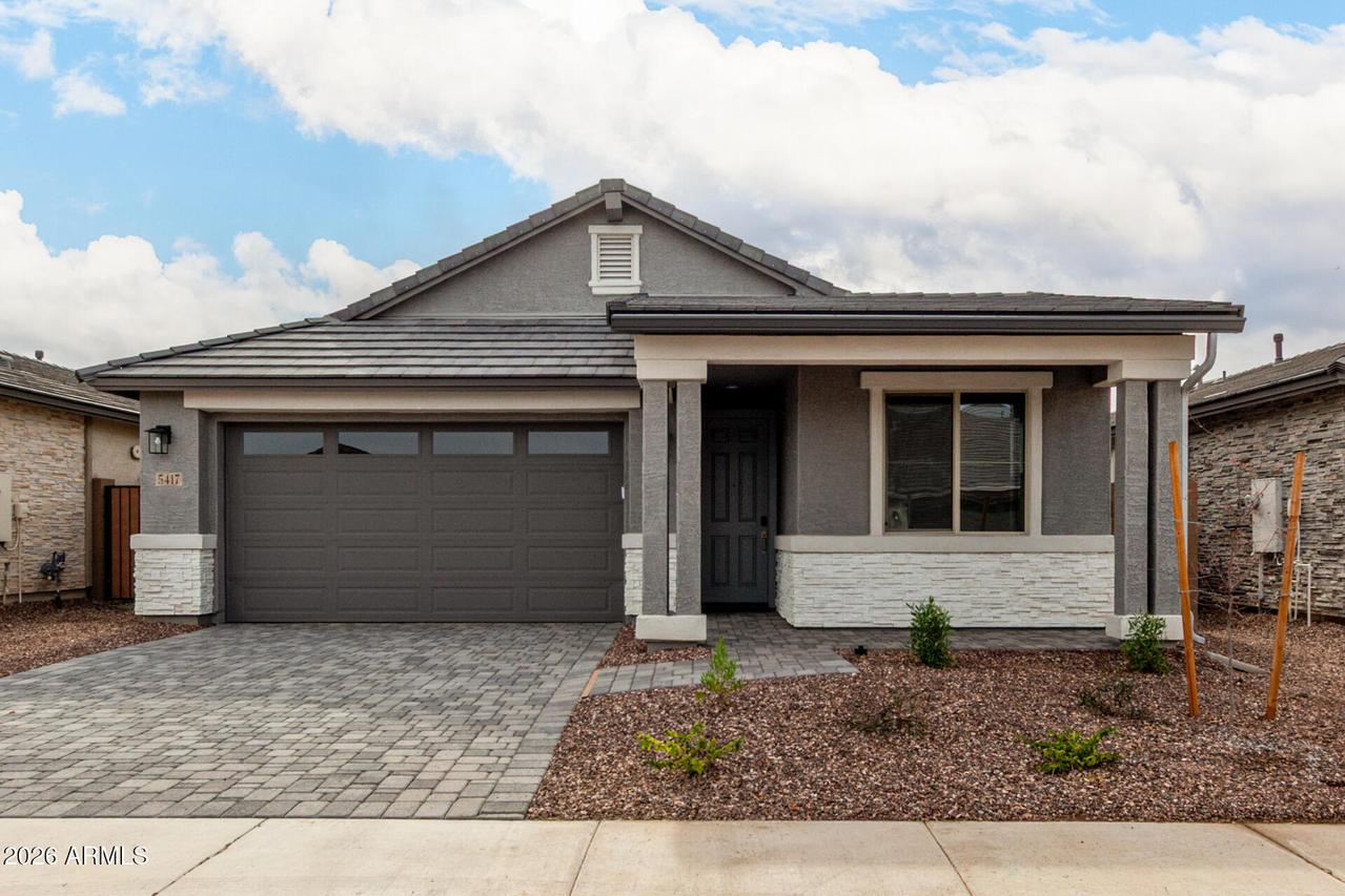 5417 W Royal Palm Rd., Glendale, AZ 85302