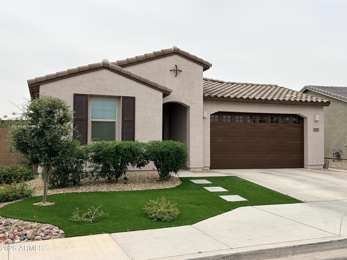 19155 W Hazelwood St., Litchfield Park, AZ 85340