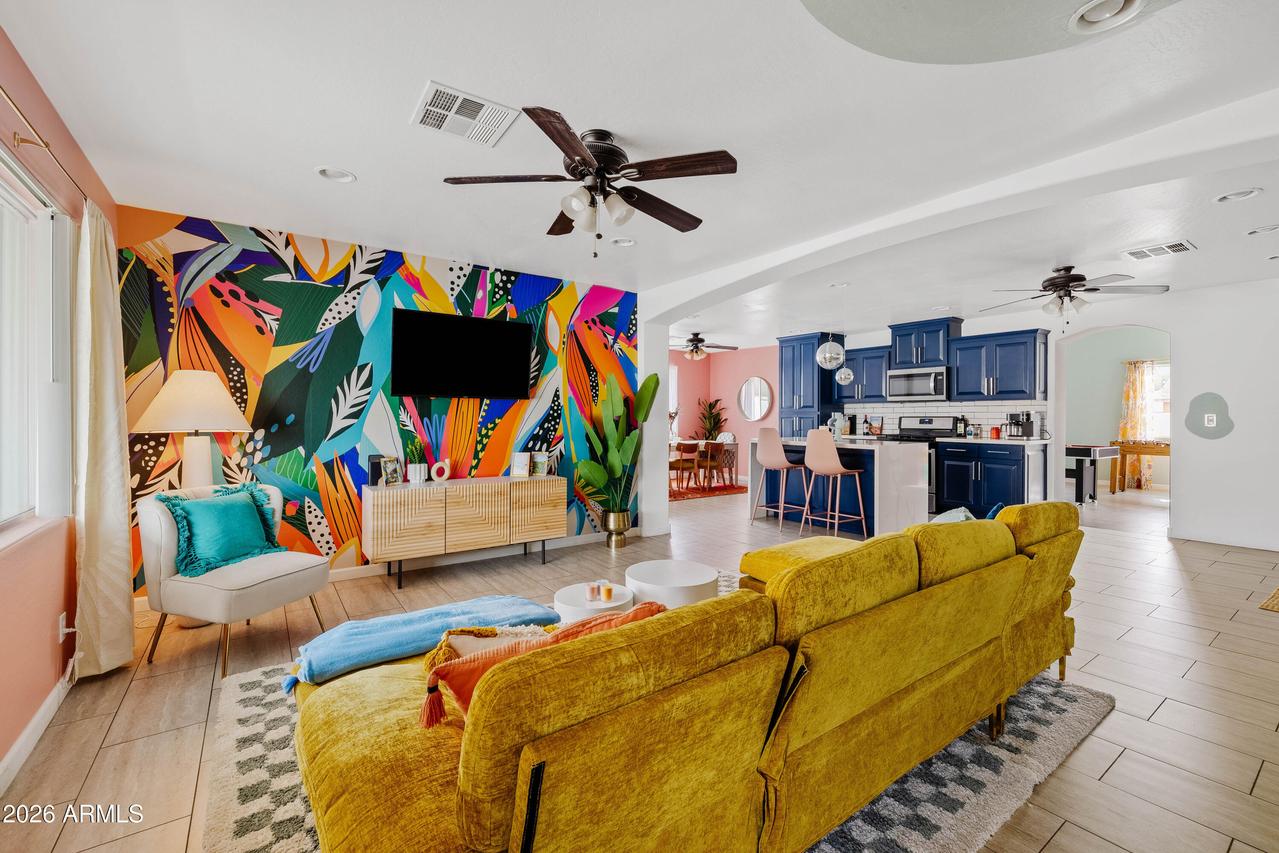 1101 E Ruth Ave., Phoenix, AZ 85020