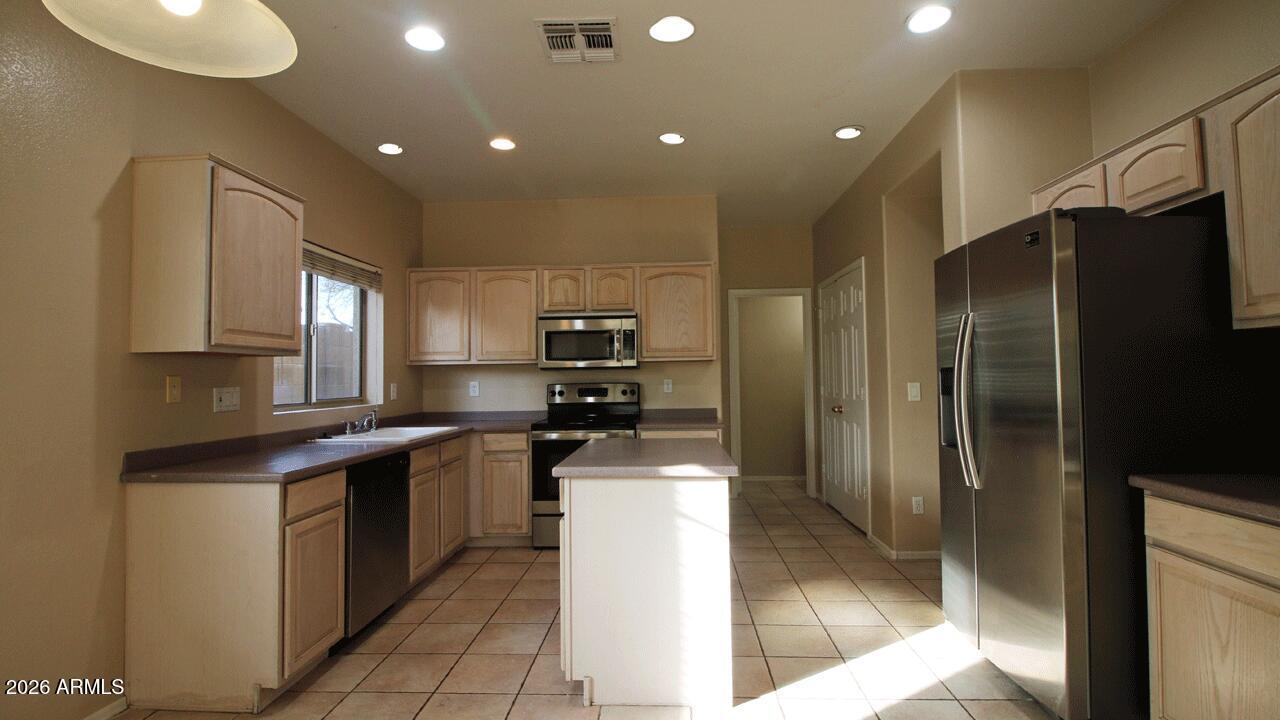 3414 W Steinbeck Dr., Anthem, AZ 85086