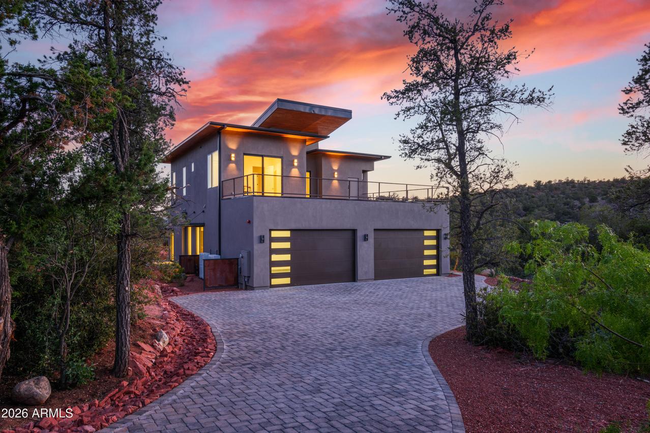 57 Peak Point Ct., Sedona, AZ 86336