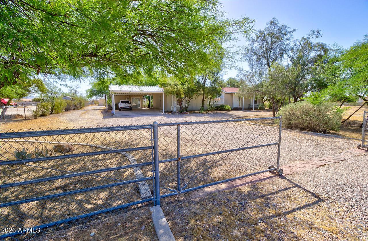 9851 N Penworth Dr., Casa Grande, AZ 85122