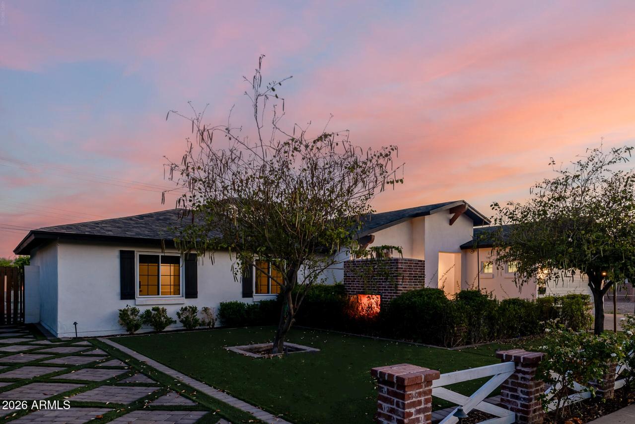 4021 E Glenrosa Ave., Phoenix, AZ 85018