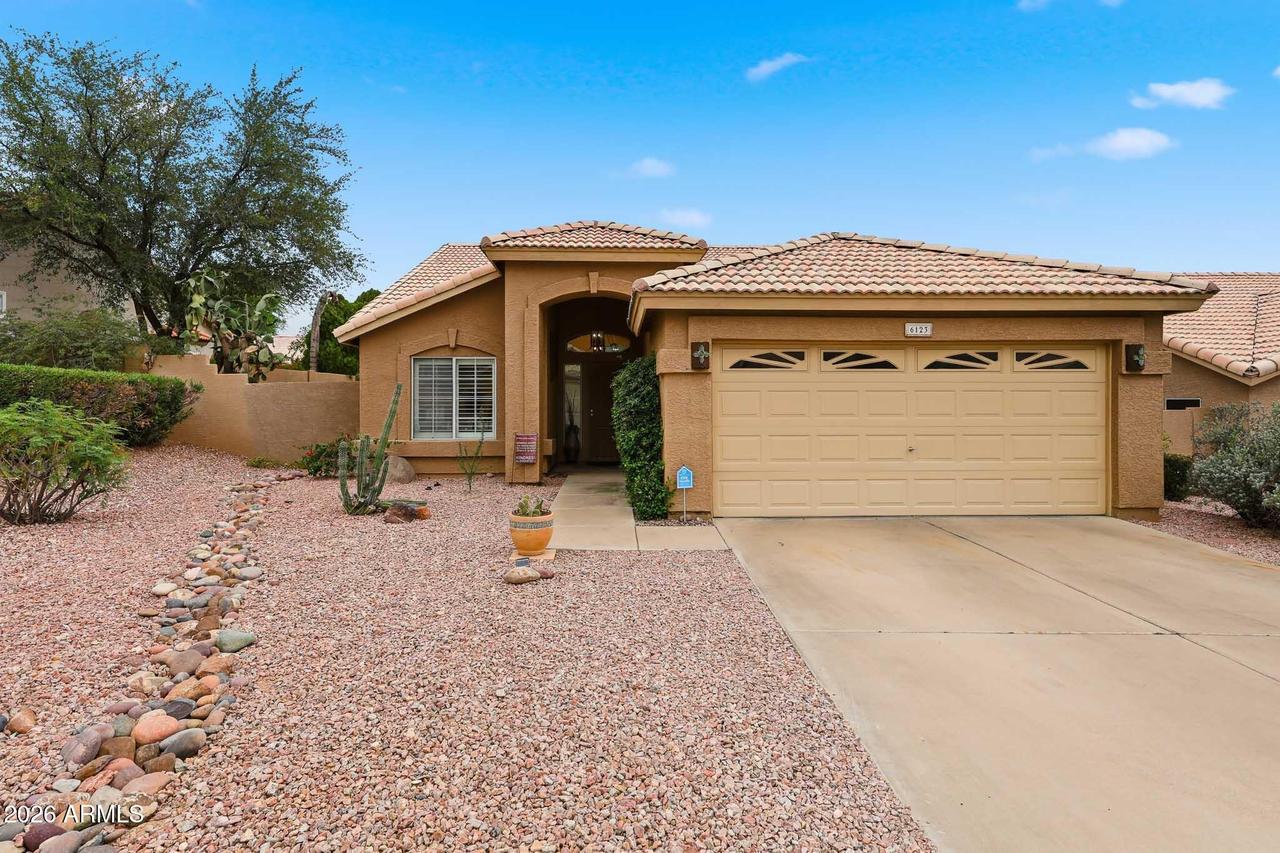 6123 W Fallen Leaf Ln., Glendale, AZ 85310