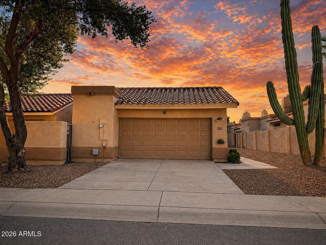6726 S Brittany Ln., Tempe, AZ 85283