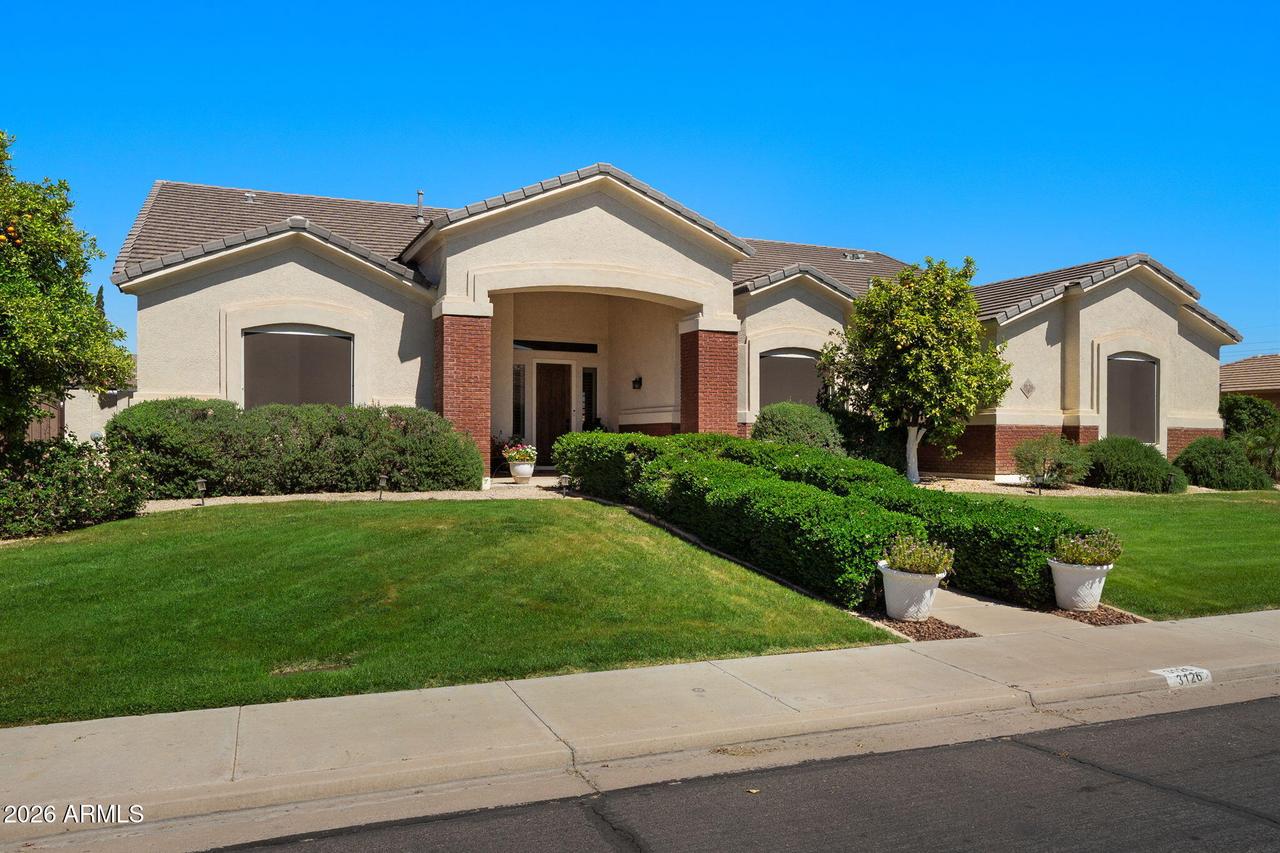 3126 E Gary St., Mesa, AZ 85213