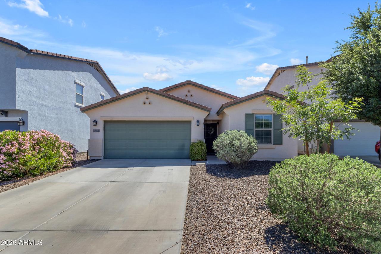 37963 N Carolina Ave., San Tan Valley, AZ 85140