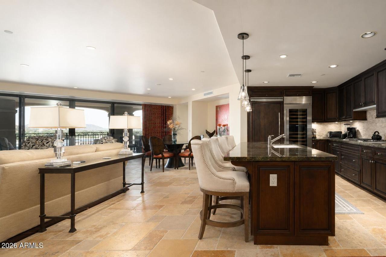 7181 E Camelback Rd. #1001, Scottsdale, AZ 85251