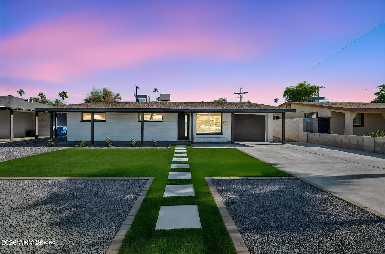 1215 W Hazelwood St., Phoenix, AZ 85013