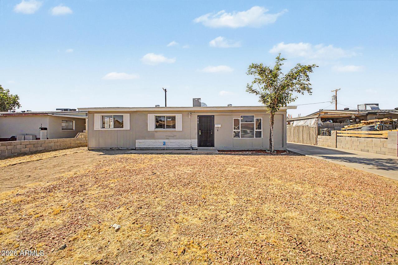 7619 W Clarendon Ave., Phoenix, AZ 85033