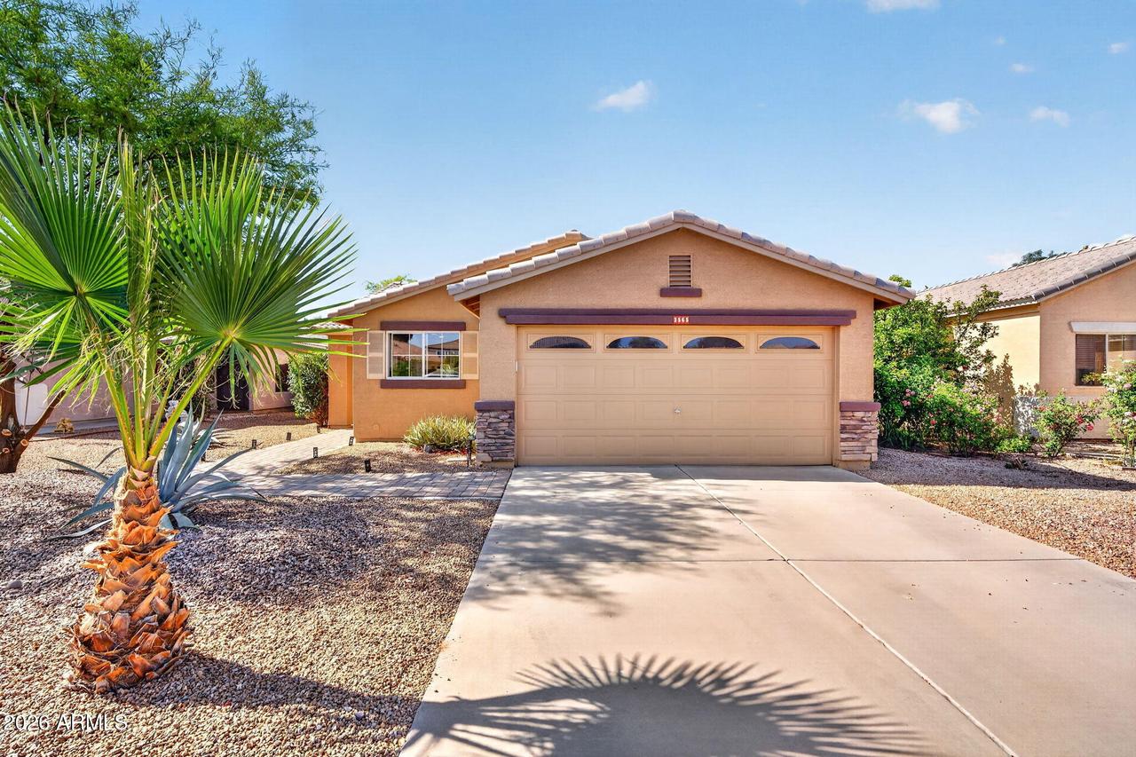 3565 E Woodside Way, Gilbert, AZ 85297