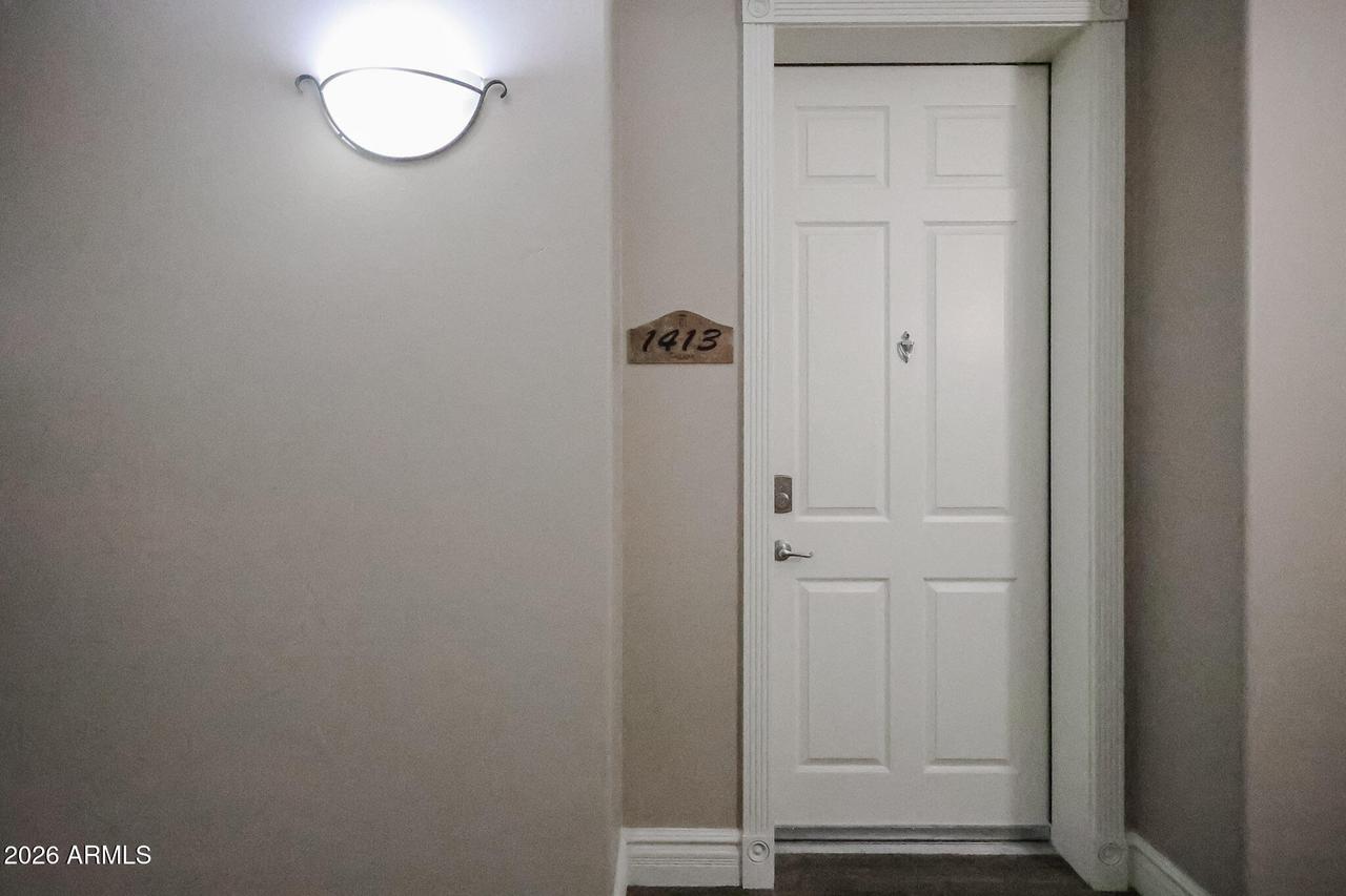 5350 E Deer Valley Dr. #1413, Phoenix, AZ 85054