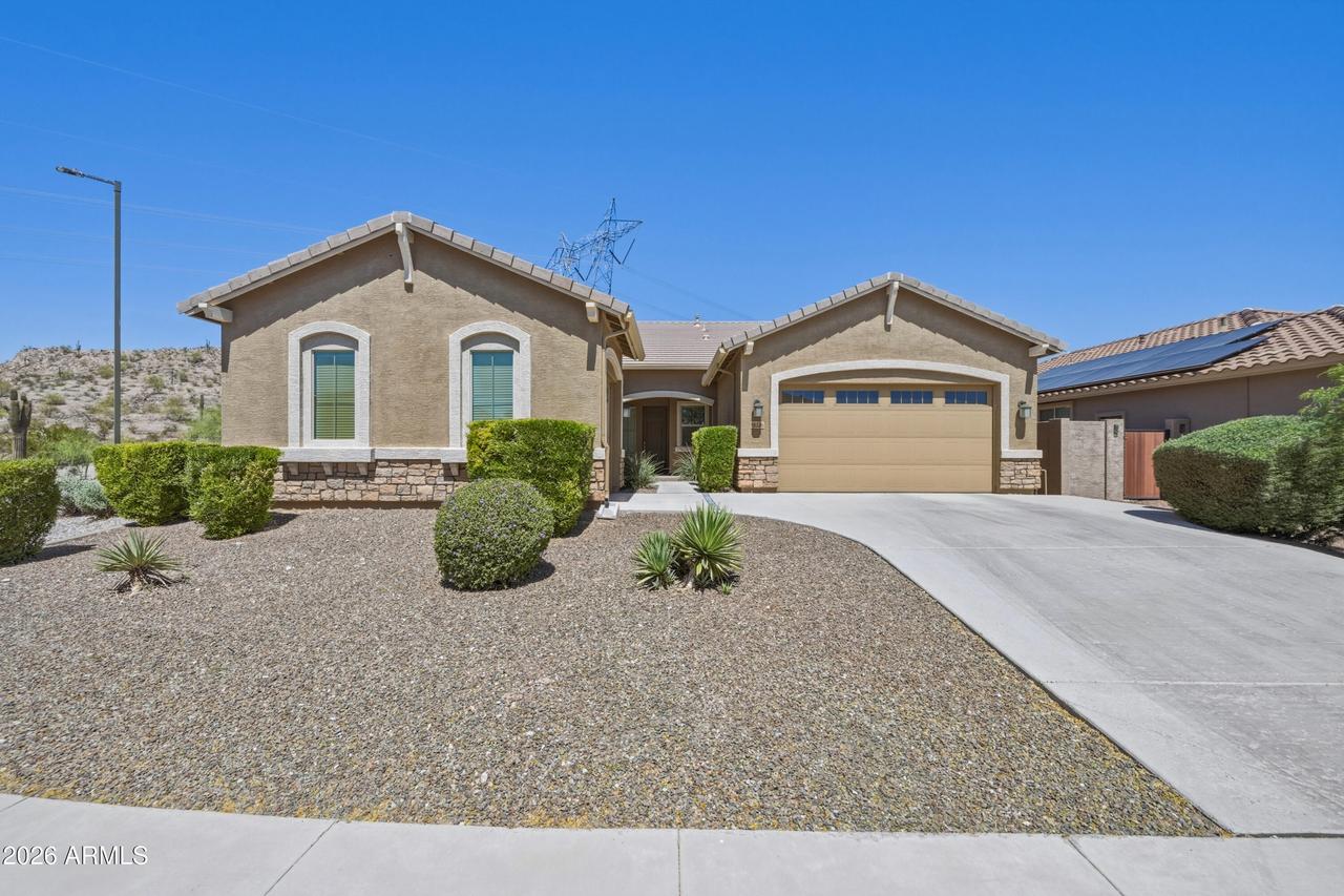 18526 W Desert Trumpet Rd., Goodyear, AZ 85338